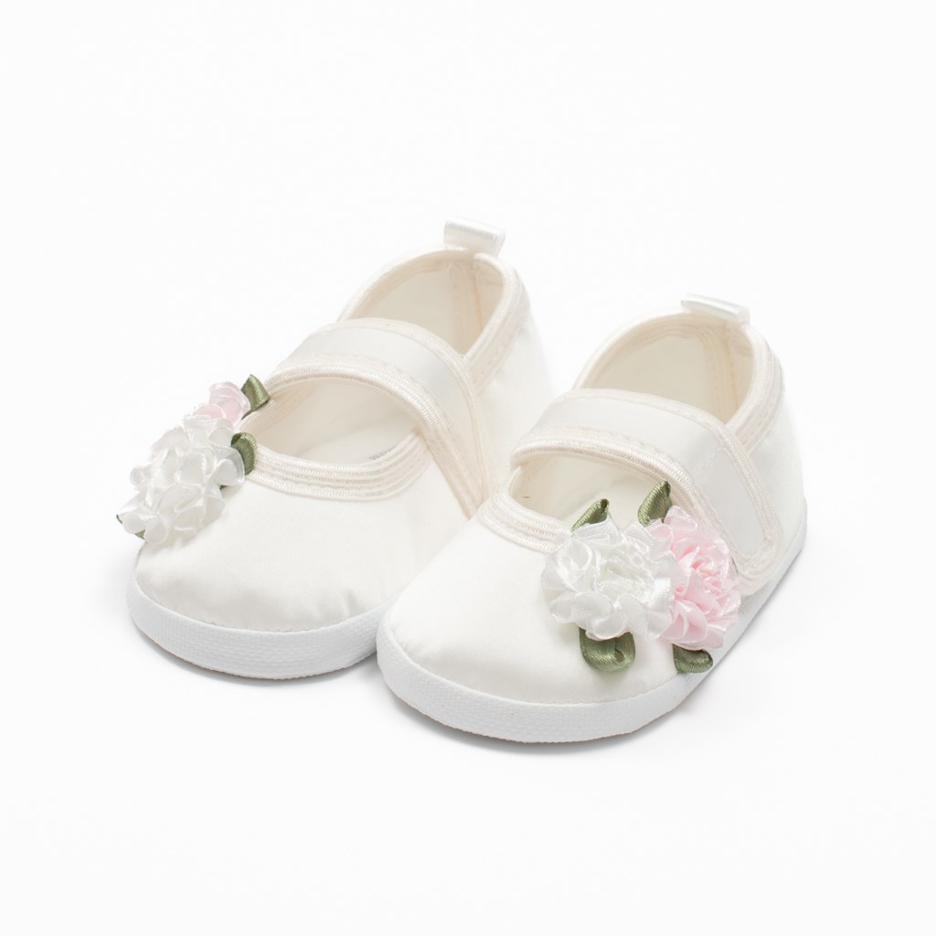 Kojenecké saténové capáčky New Baby Ivory Flowers 12-18 m, vel. 12-18 m